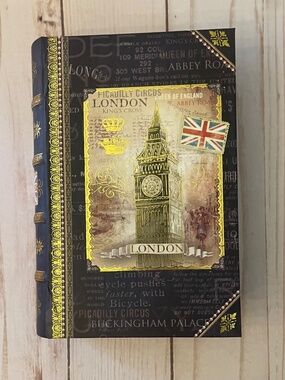 Punch Studio Paperboard Book Shaped Box London England Big Ben 6.5" x 4.5" NEW